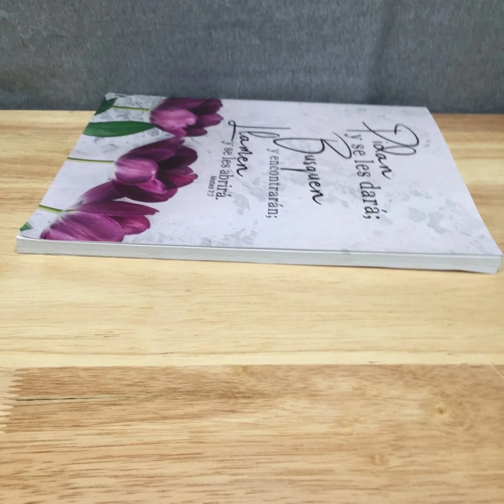 SoDivine Designs Mateo 7:7 Spanish Scripture Journal